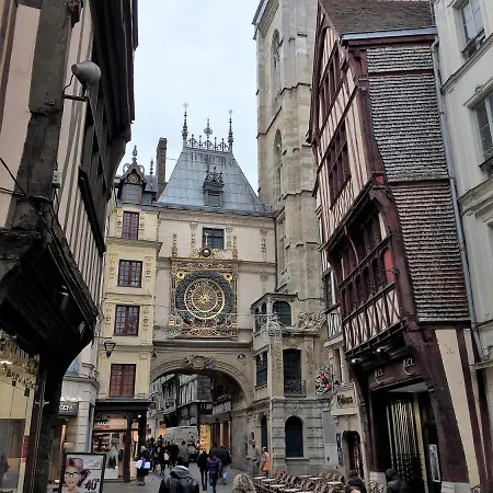 Cosyrouen Gare Daire *