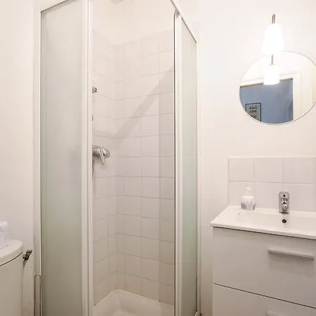 Cosyrouen Gare Daire *