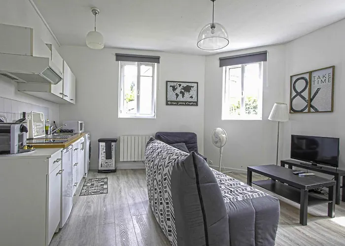 Cosyrouen Gare Apartment *