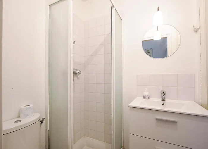 Cosyrouen Gare Daire *